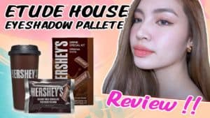 Etude House eyeshadow palette review with Hershey’s chocolate products displayed.